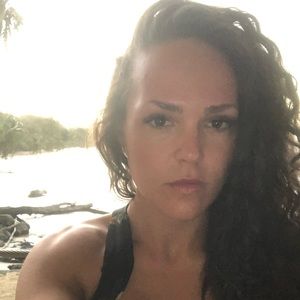 Meet your Posher, Nicola